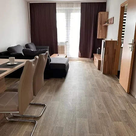 R27 Sonnige 3 Mit Terrasse Apartamento *